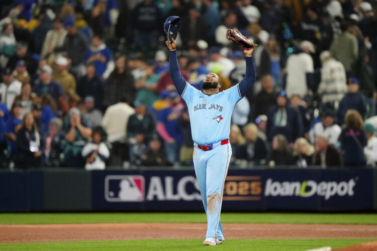 Guerrero, Springer sparks Blue Jays, who hit 5 HRs and cut Mariners ALCS lead to 2